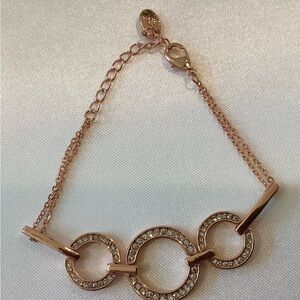 Beautiful Rose Gold 18K Gold Plated Statemeny Bracelet